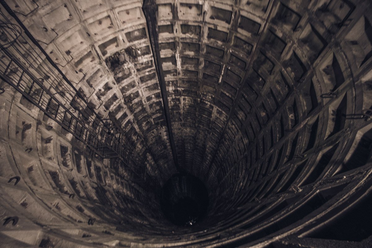 Огромный коллектор в самом сердце парка