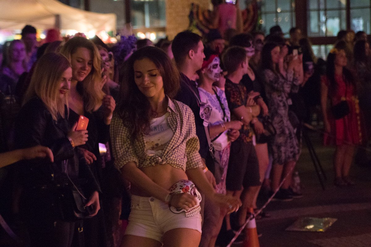 Тусовка в самом разгаре