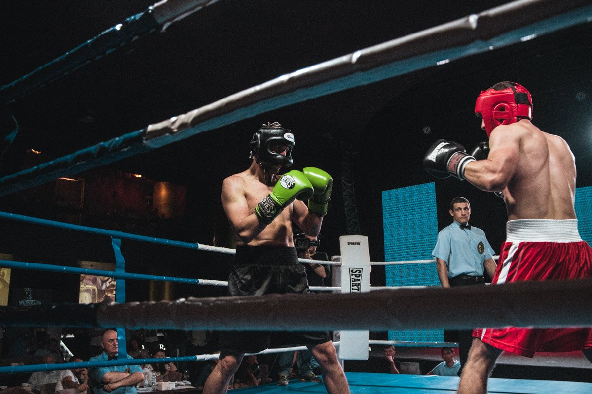 Но каждый бой был ярким, впечатляющим, а главное - честным