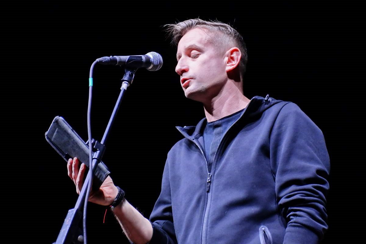 Музыкант и писатель Сергей Жадан прочтет стихи из своей новой книги