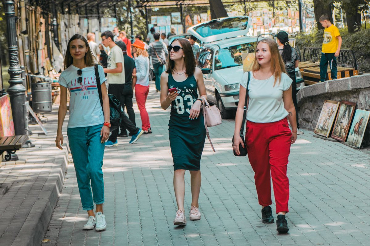 Дефиле по Андреевскому спуску Дефиле по Андреевскому спуску