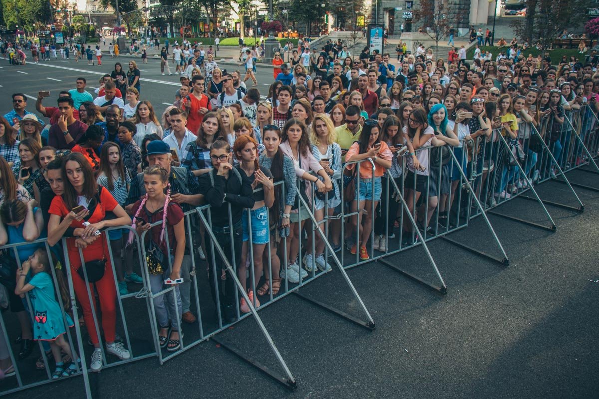 Было много желающих посмотреть на мероприятие своими глазами