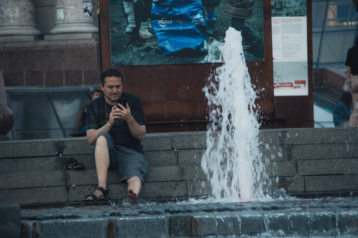 После знойного дня освежить ноги в прохладной водичке - непередаваемые ощущения