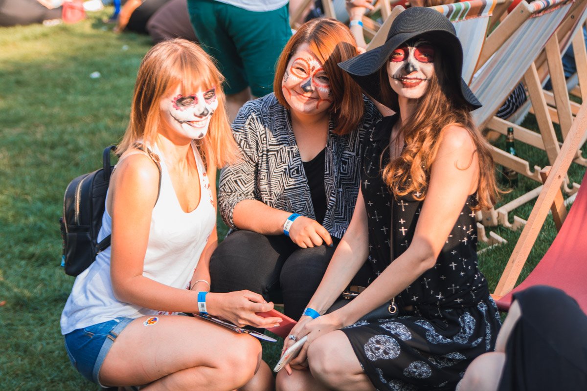 Позируем фотографу Позируем фотографу