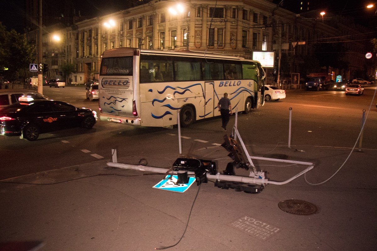 Авария случилась около 21:10