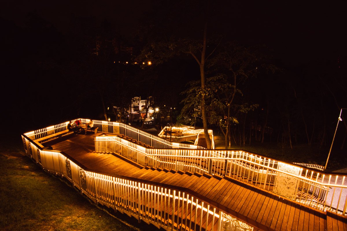 Ночь по-своему прекрасна