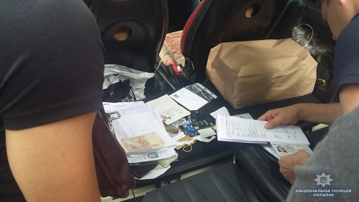 Все девушки были из небогатых семей и нуждались в деньгах