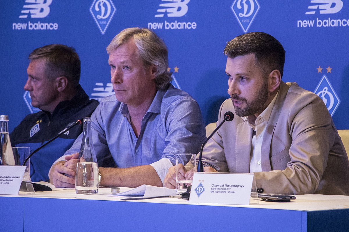 18 июля на НСК «Олимпийский» прошла презентация новой футбольной формы «Динамо» Киев