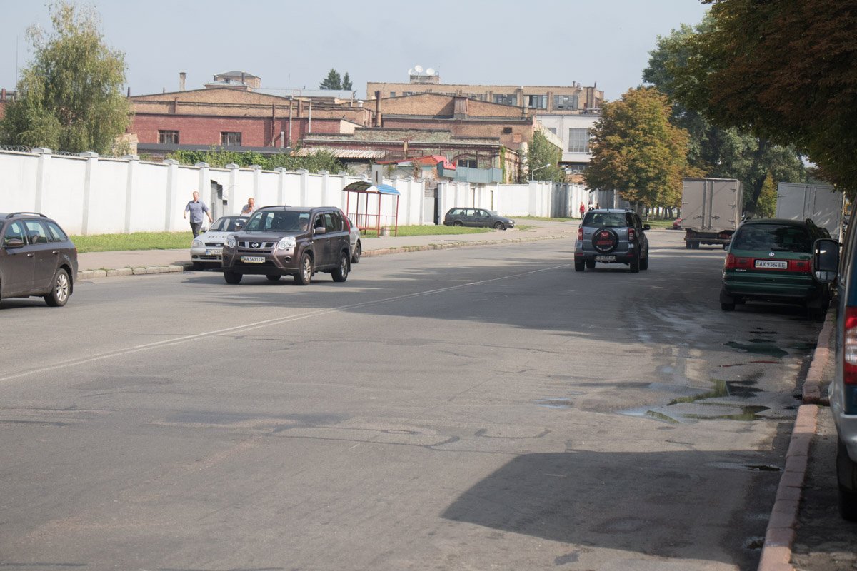 Проезжую часть расширят до четырех полос