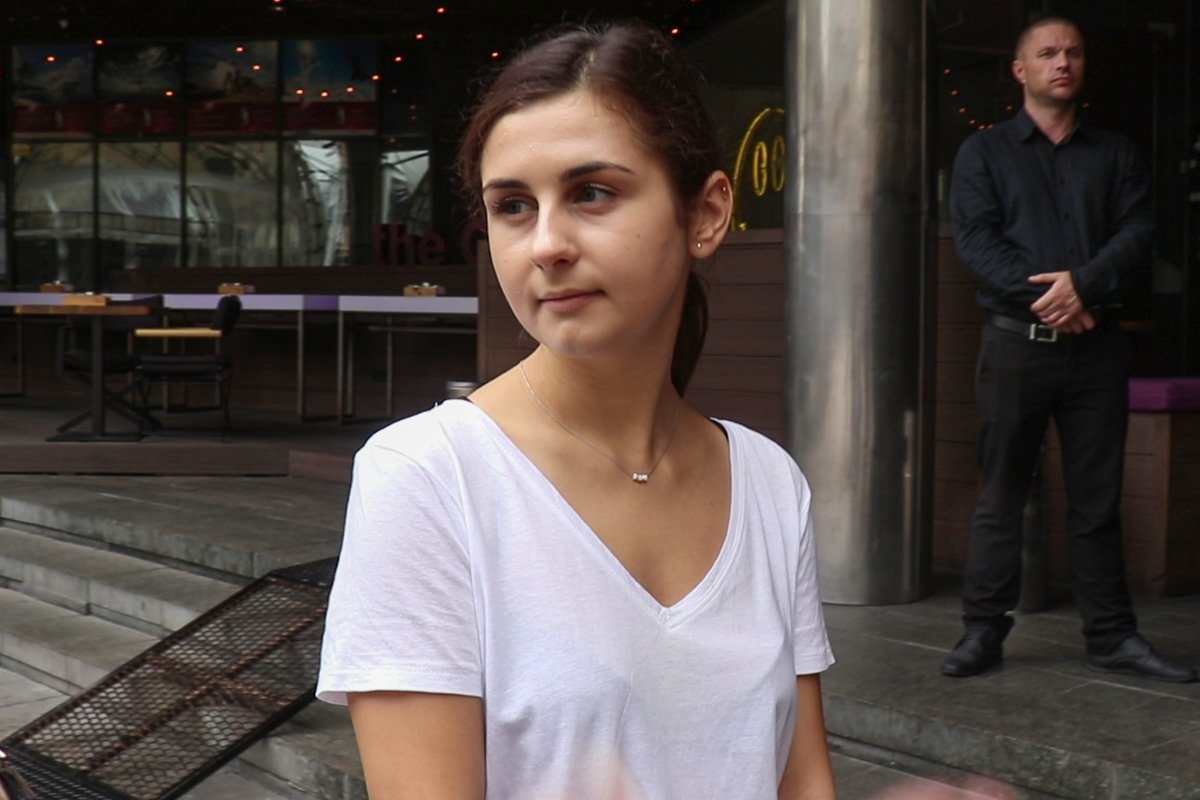 Администратор Мария в день инцидента не работала, поэтому о конфликте ничего не знает Администратор Мария в день инцидента не работала, поэтому о конфликте ничего не знает