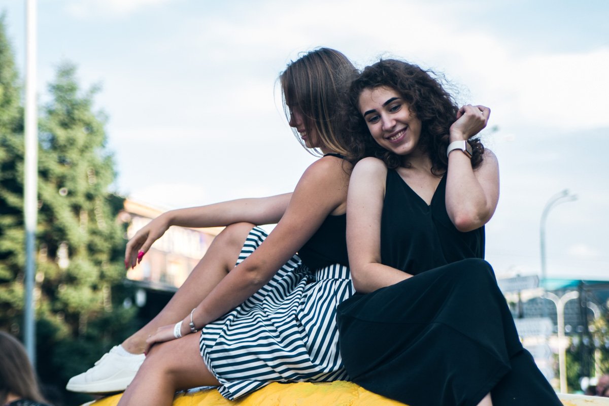 Кудряшки вышли погулять Кудряшки вышли погулять