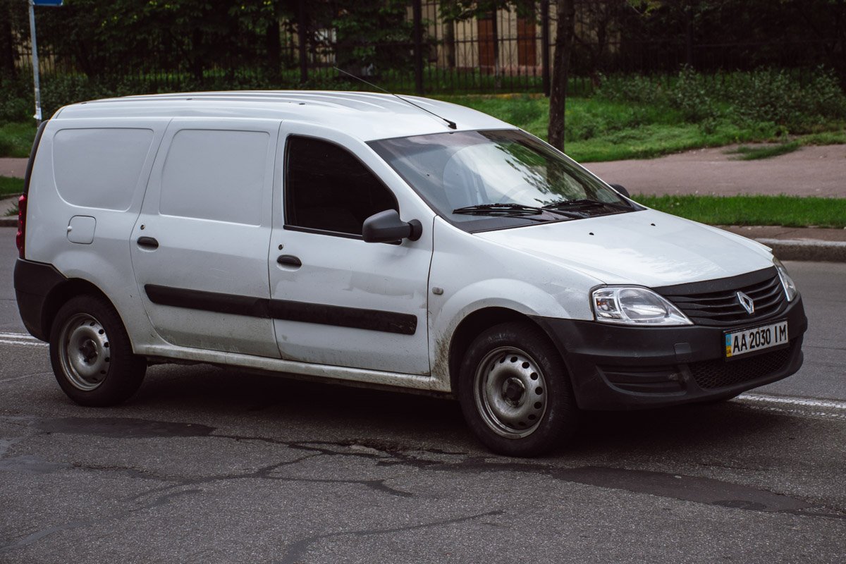 В результате ДТП пострадали женщина до сорока лет и ребенок около пяти лет