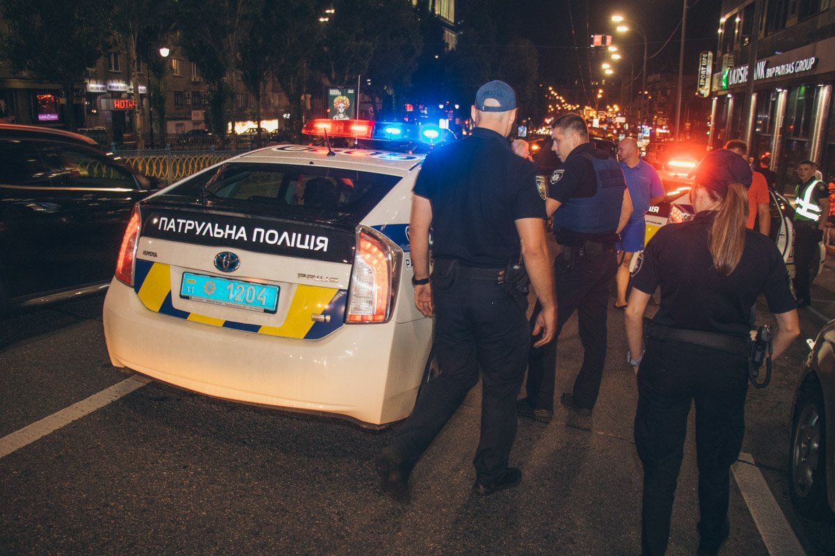 Ему не удалось далеко уйти, водителя задержали по адресу улица Мечникова, 2 