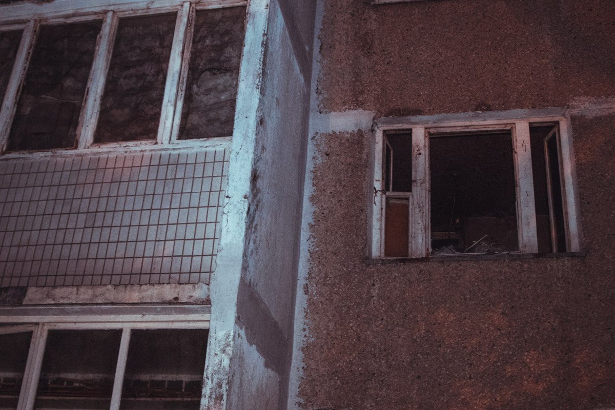 Горела двухкомнатная квартира на втором этаже жилого дома