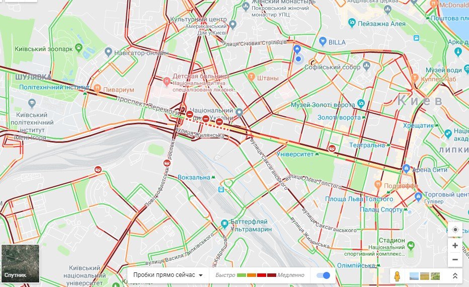 Масштабные пробки парализовали правый берег