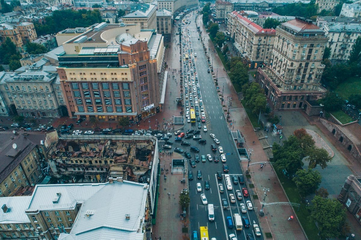 В основном машины стоят в центре Киева, в частности на бульваре Тараса Шевченко, на улицах Крещатик, Большая Васильковская, Бассейная, Льва Толстого, Саксаганского, а также на Майдане Независимости