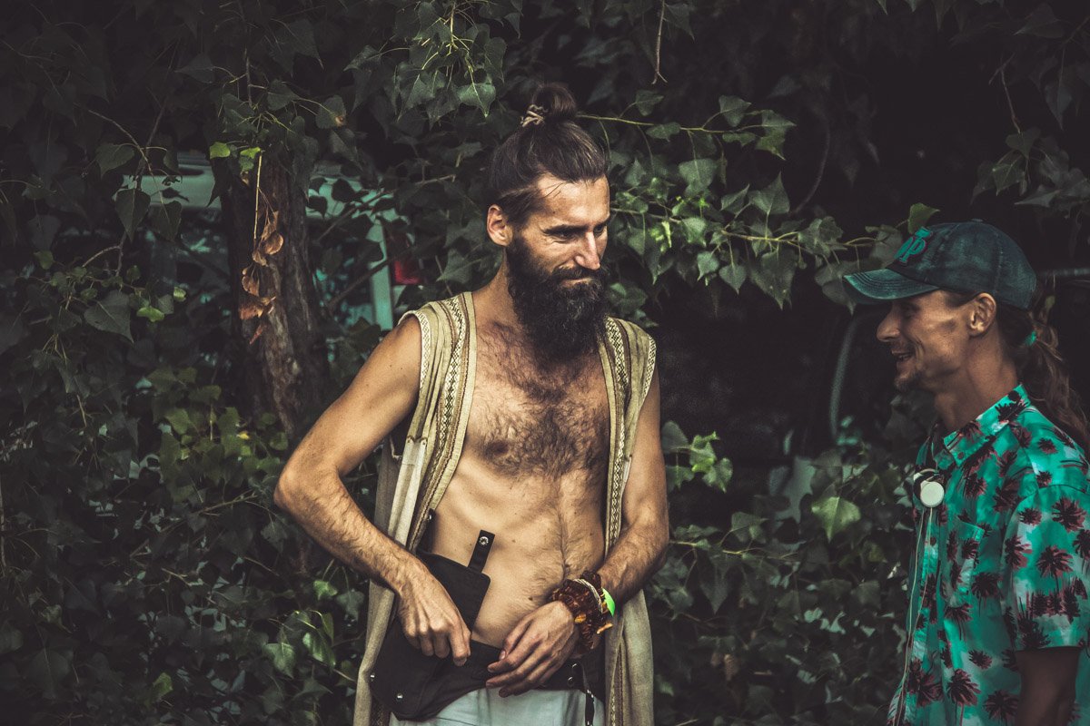 Йога интересна и женщинам, и мужчинам