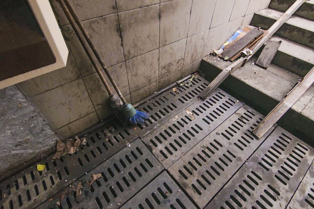 Как выглядит подземный переход на "Шулявской" в Киеве после потопа 7