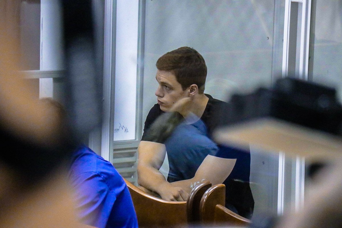 В Киеве избрали меру пресечения Кириллу Островскому, сбившему девочку на пешеходном переходе: как это было 1