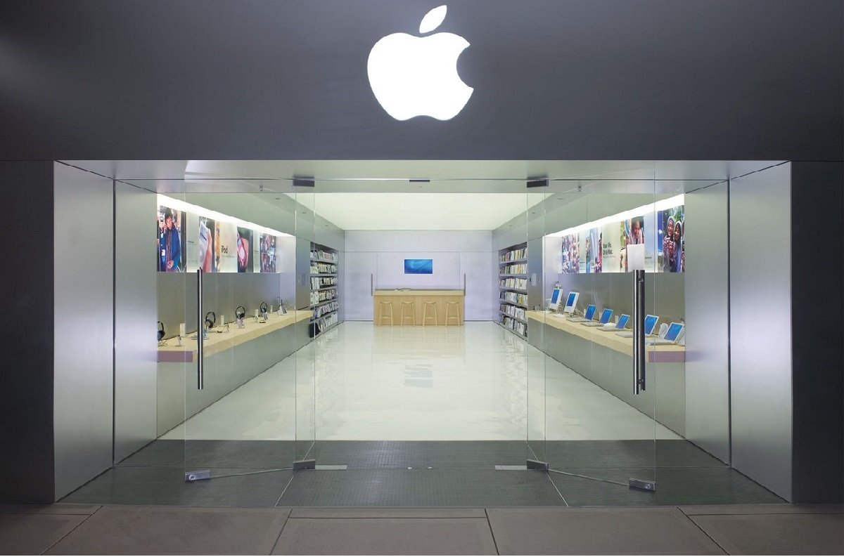 В Украине откроется первый Apple Shop В Украине откроется первый Apple Shop