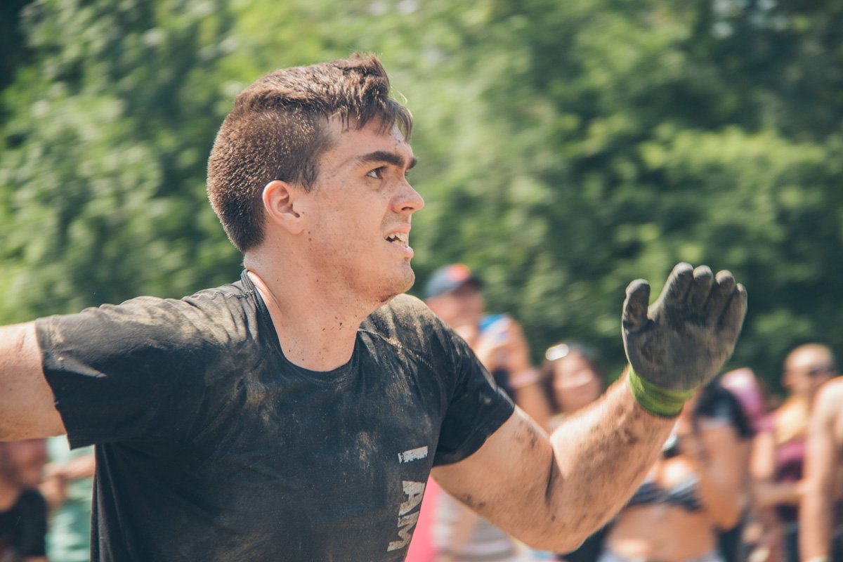 Для участников организаторы придумали множество трудностей и препятствий Для участников организаторы придумали множество трудностей и препятствий