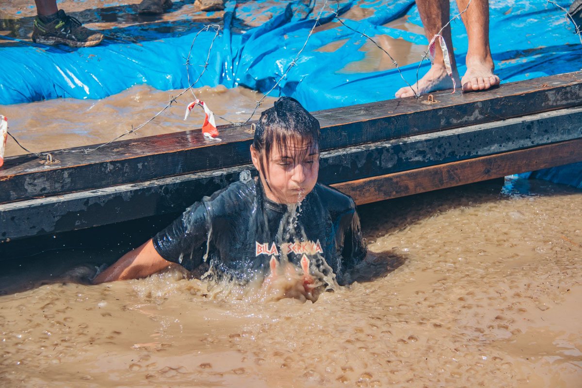 Все окунулись в холодной и грязной воде Все окунулись в холодной и грязной воде