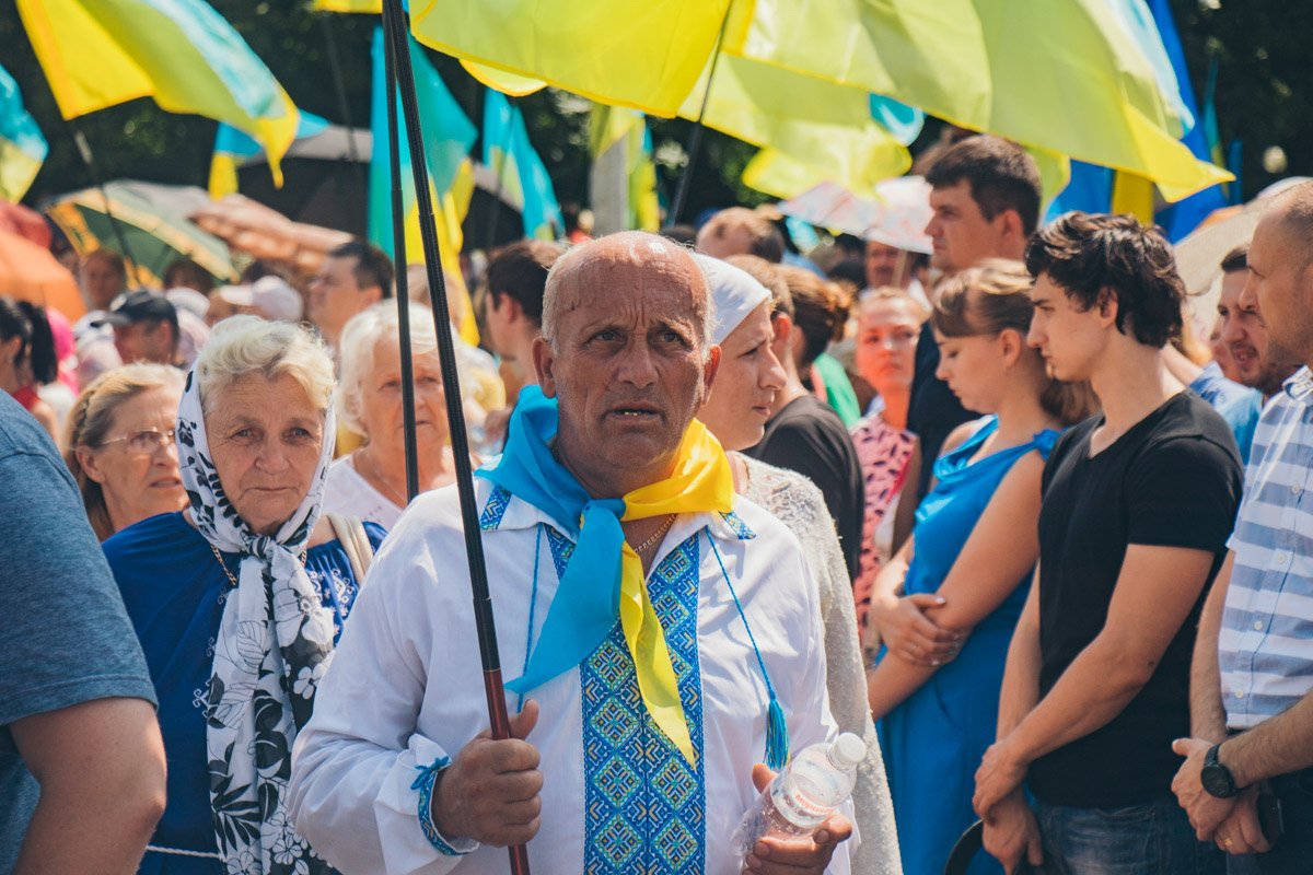 В национальных цветах В национальных цветах