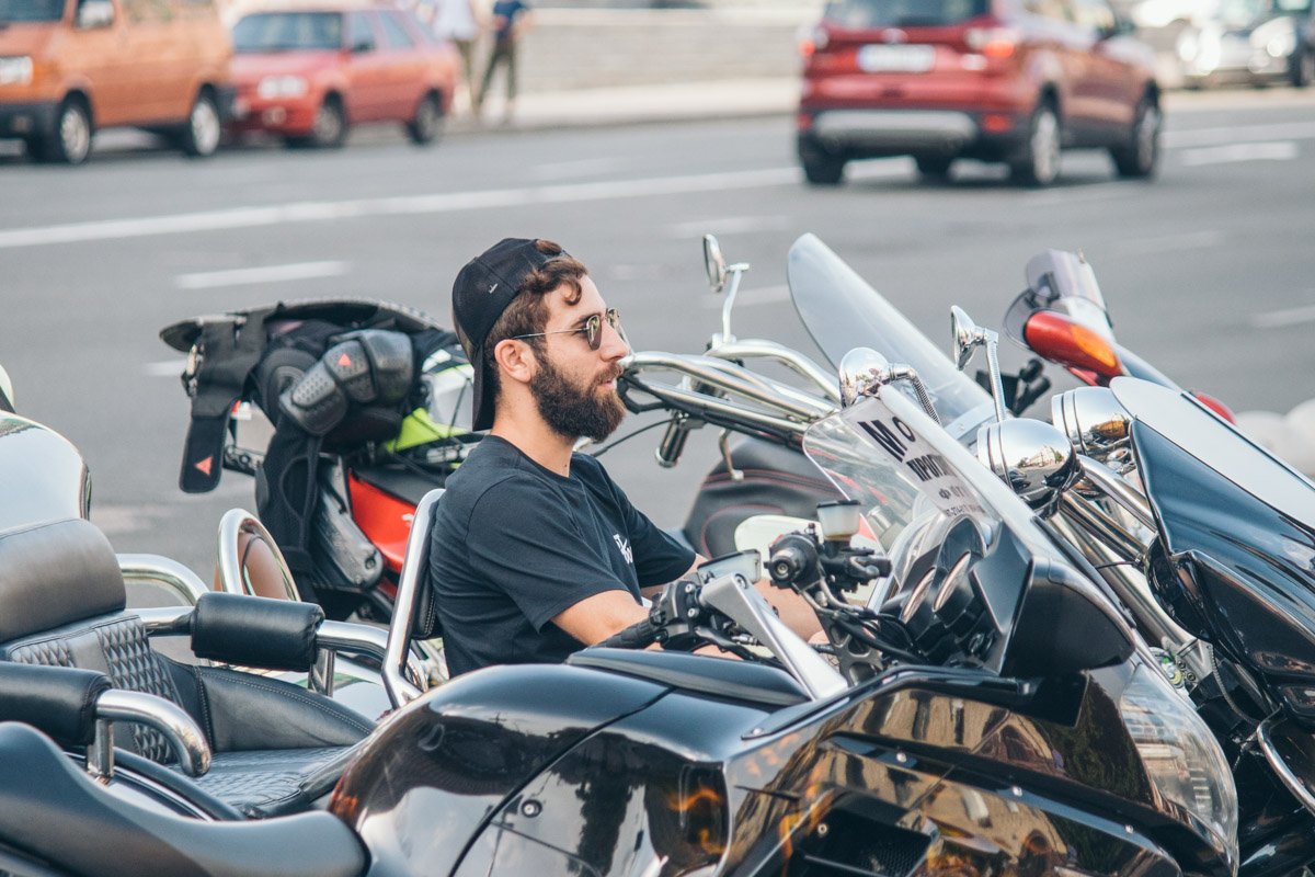 С таким байком любая дорога хороша С таким байком любая дорога хороша