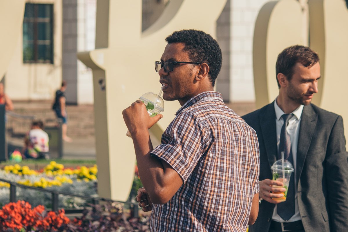 А жарко-то в Киеве А жарко-то в Киеве