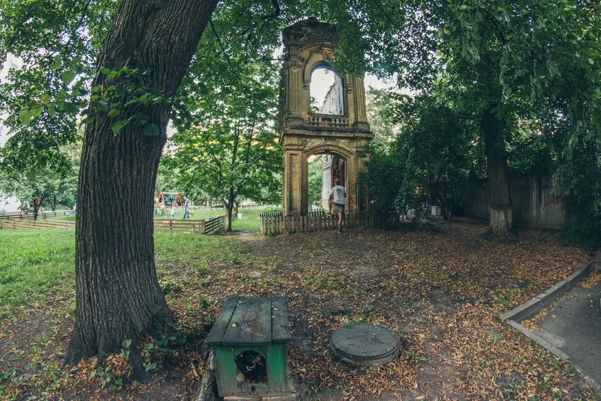 Капля прошлого в рутине настоящего