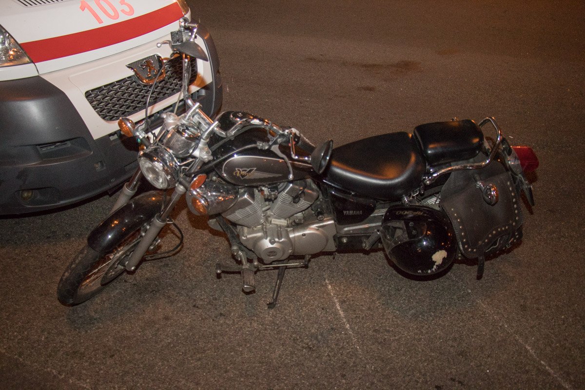 Мужчину госпитализировали прибывшие на место происшествия медики