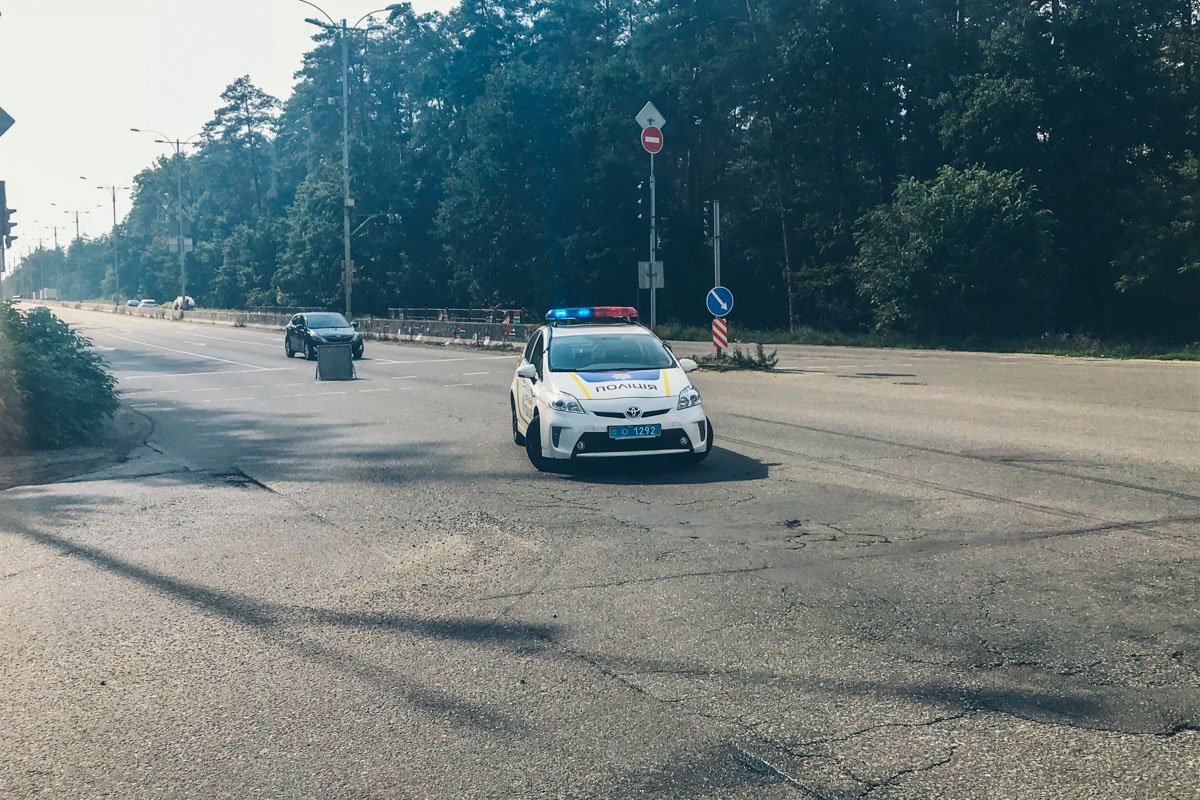 На месте работала патрульная полиция и следственно-оперативная группа На месте работала патрульная полиция и следственно-оперативная группа