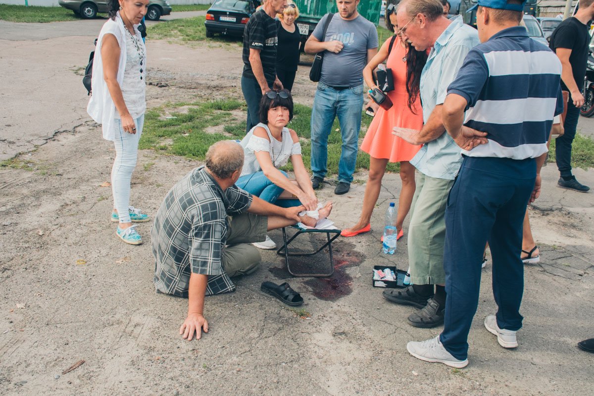 Мужчина получил ранение ноги Мужчина получил ранение ноги