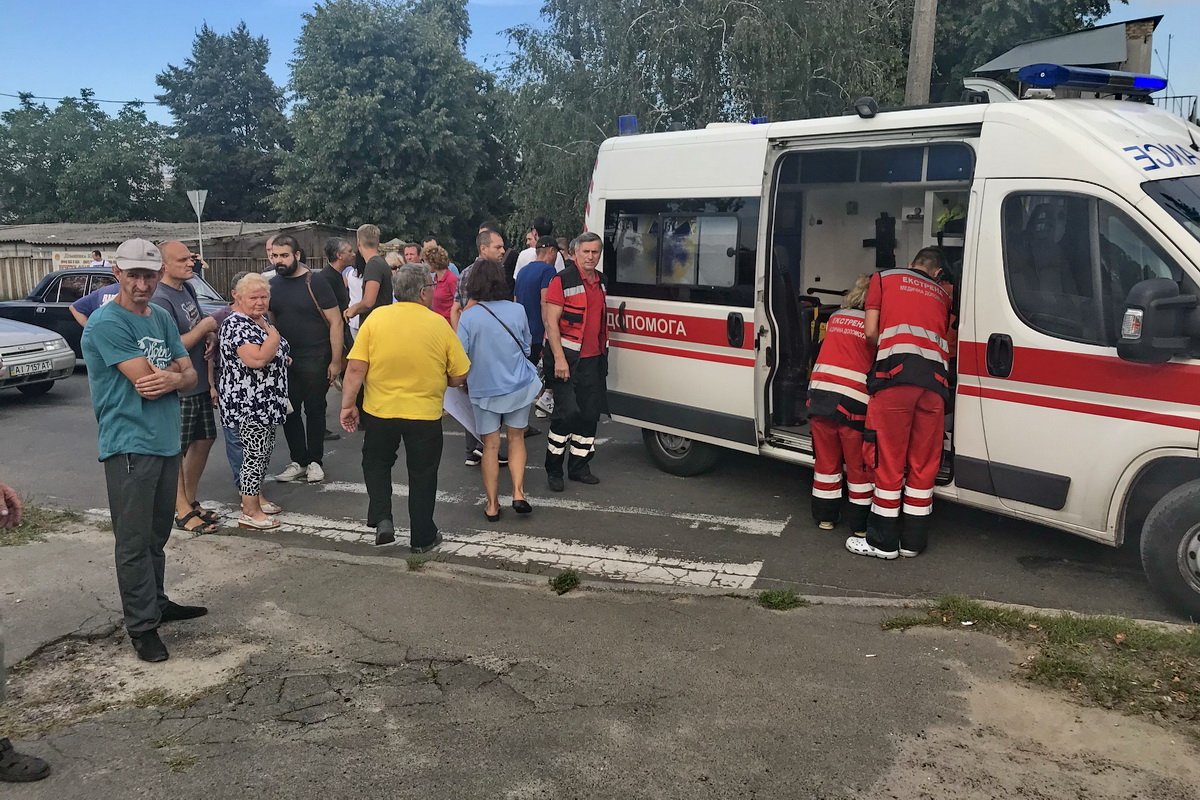Медики госпитализировали пострадавшего Медики госпитализировали пострадавшего