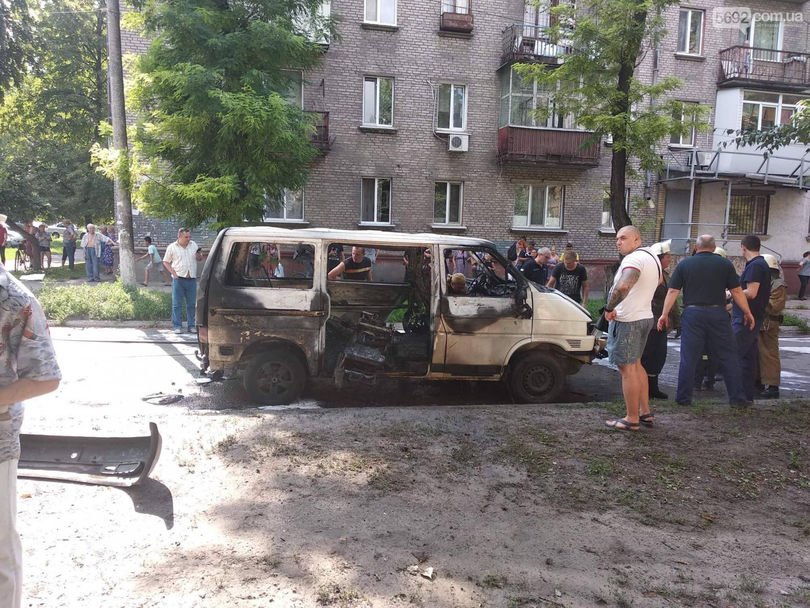 Под Днепром взорвалась машина с депутатом