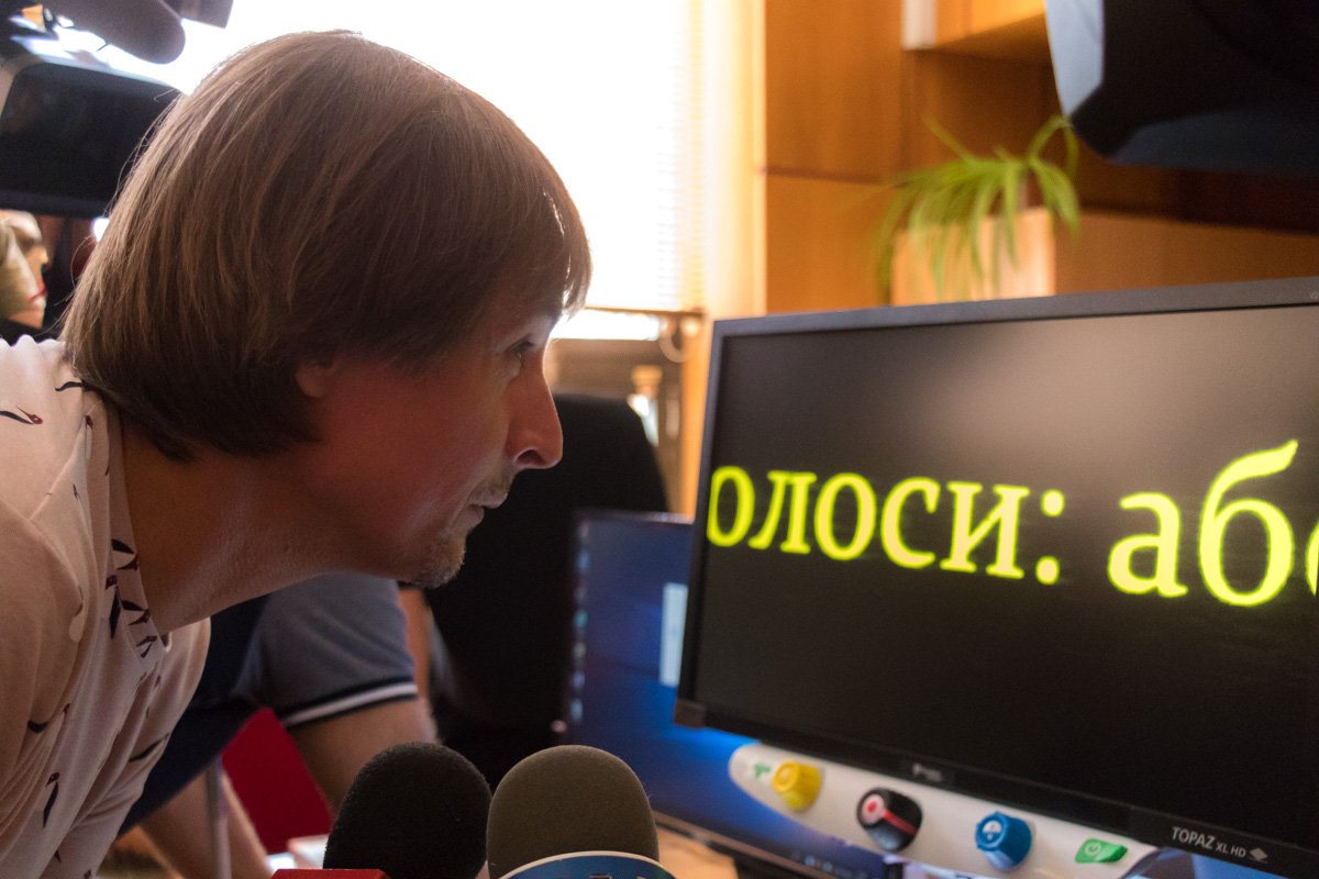 В общей сумме обустройство такой библиотеки обошлось в 600 тысяч гривен