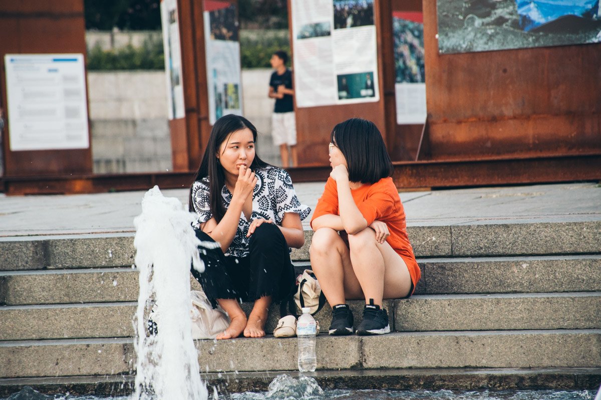 Перекусить всегда приятно в хорошей компании Перекусить всегда приятно в хорошей компании