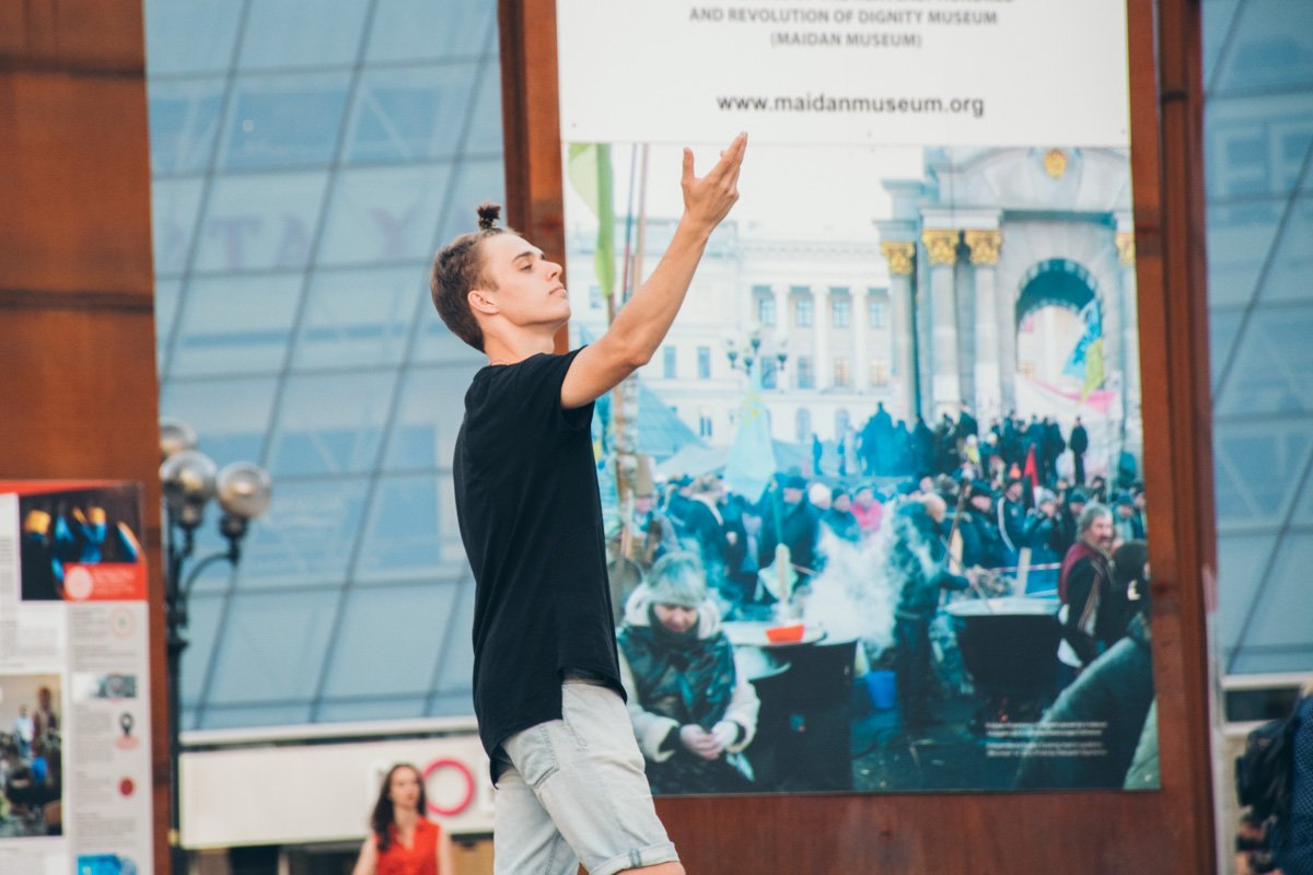 Жители Киева не стесняются открыто выражать свои эмоции Жители Киева не стесняются открыто выражать свои эмоции