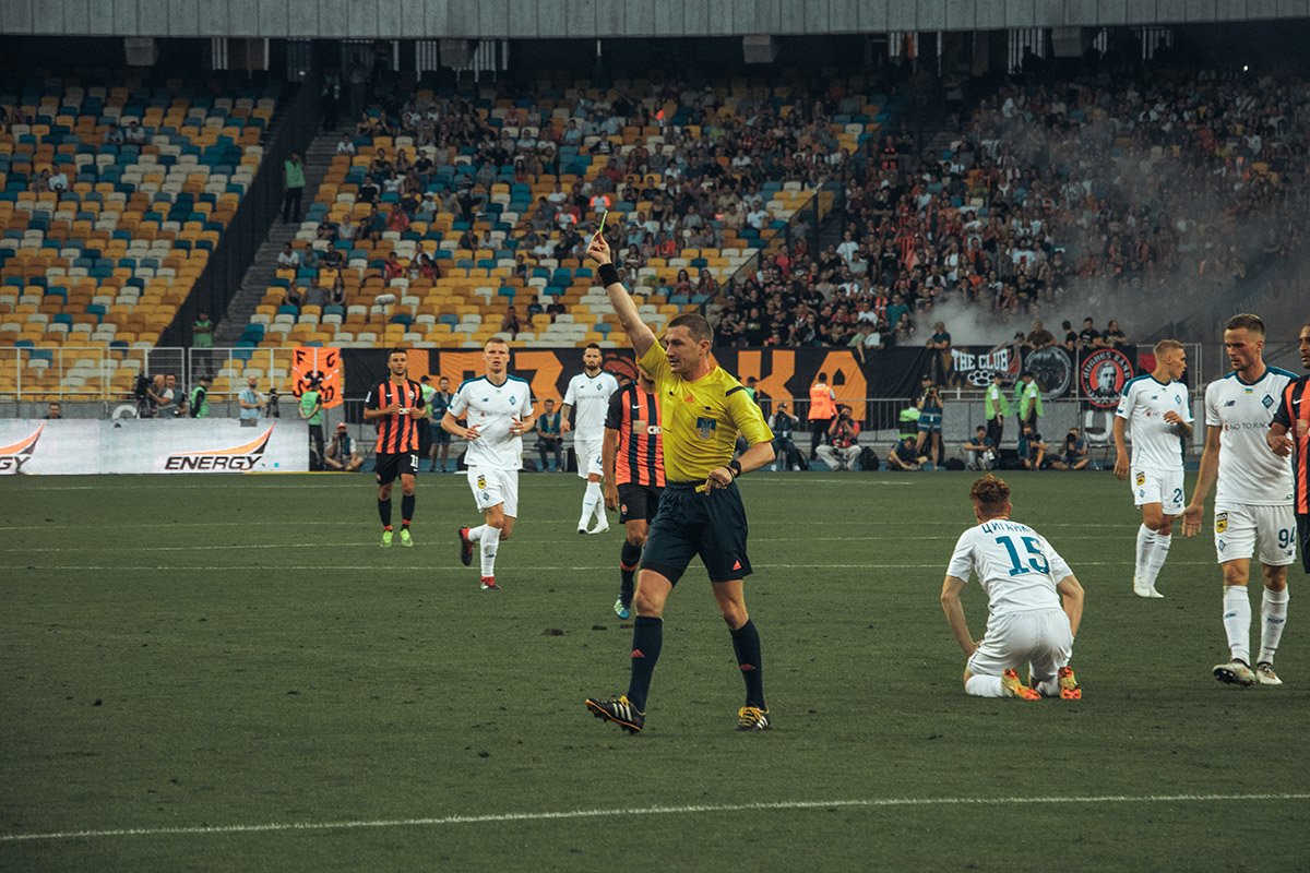 Желтая карточка - не самое страшное Желтая карточка - не самое страшное