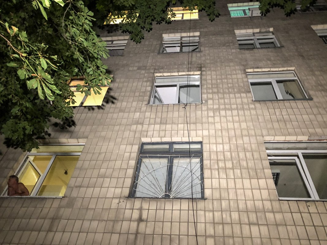 Людей не эвакуировали, но некоторые пациенты самостоятельно вышли на улицу Людей не эвакуировали, но некоторые пациенты самостоятельно вышли на улицу