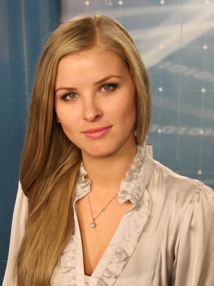 Избиение школьницы в Одессе, гибель телеведущей в Сумах и запрет Винни-Пуха: ТОП новостей дня 2