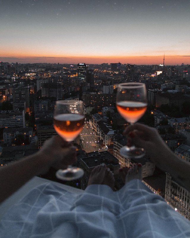 Выпьем же за это! Фото: @siniciliya Выпьем же за это! Фото: @siniciliya