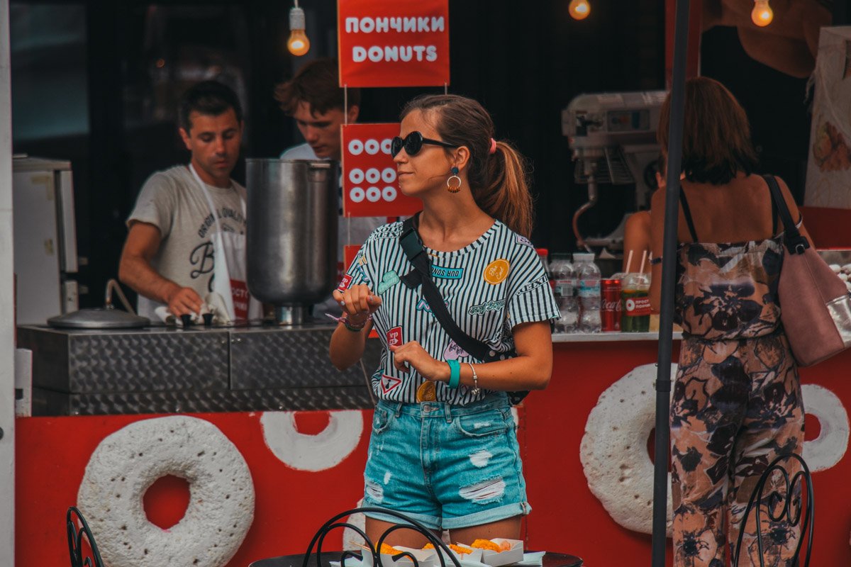 Танцы-танцы, танцуют девчонки