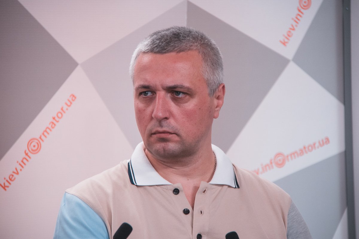 Врач Денис Павловский рассказал, как выявить у себя симптомы ботулизма Врач Денис Павловский рассказал, как выявить у себя симптомы ботулизма