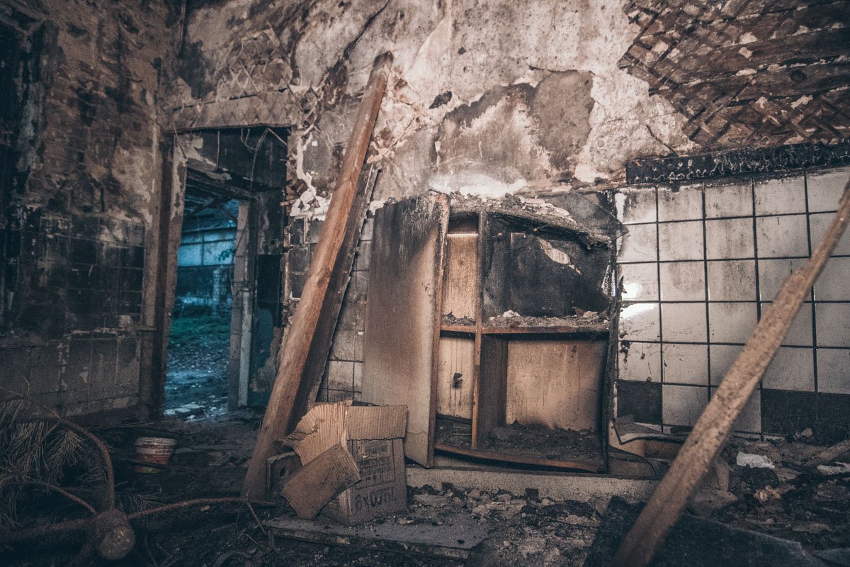 В детсаду сохранилась еще некоторая старая мебель В детсаду сохранилась еще некоторая старая мебель