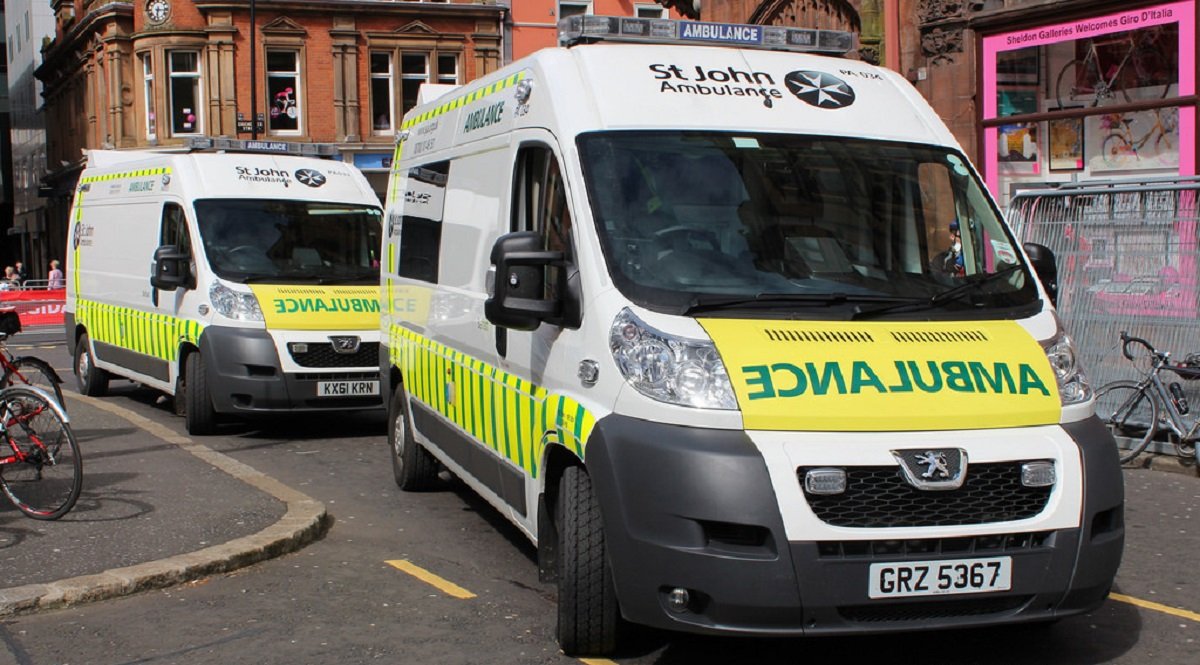 В Италии 12 рабочих фермы погибли во время автокатастрофы В Италии 12 рабочих фермы погибли во время автокатастрофы