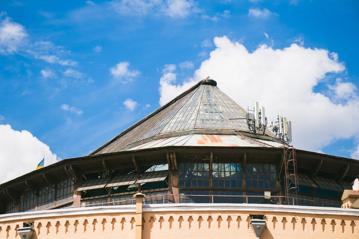 Предприятие уже объявило тендер на разработку проекта реставрации. Предприятие уже объявило тендер на разработку проекта реставрации.