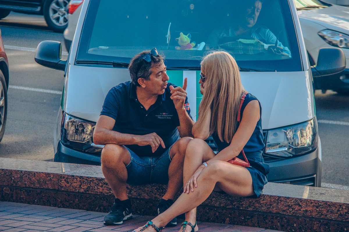 Шла 48 минута анекдота... Шла 48 минута анекдота...