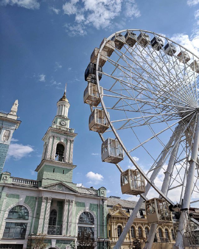 Кто там, наверху? Фото @katie.travelvibes Кто там, наверху? Фото @katie.travelvibes