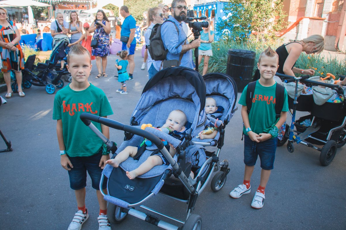 Дабл близняшки